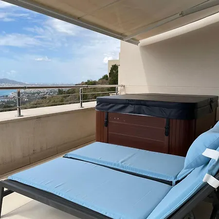 Mare Nostrum Sea View Apartament *