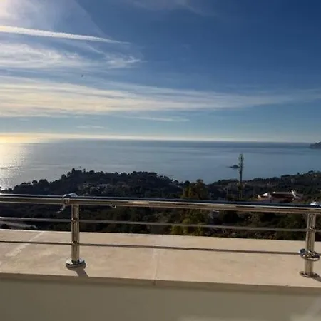 Apartament Mare Nostrum Sea View